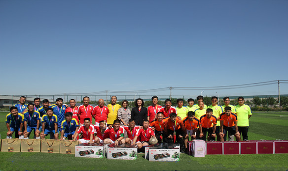 第三届阳光杯足球角逐